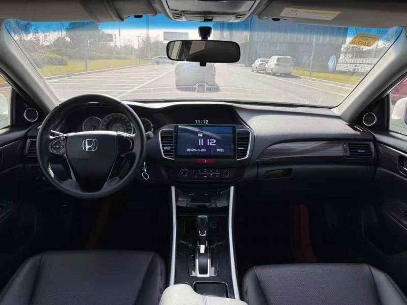 徐州17年本田雅阁6