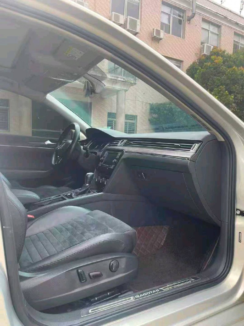 漳州17年大众迈腾7