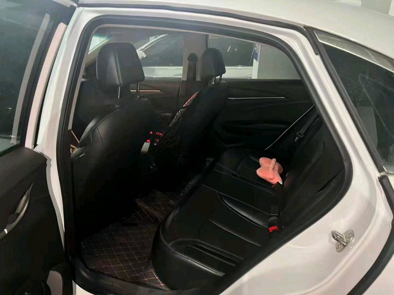 广州21年别克英朗2