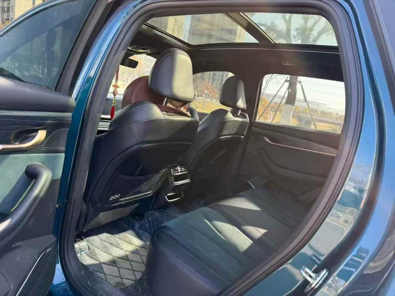 宜昌21年吉利星越6