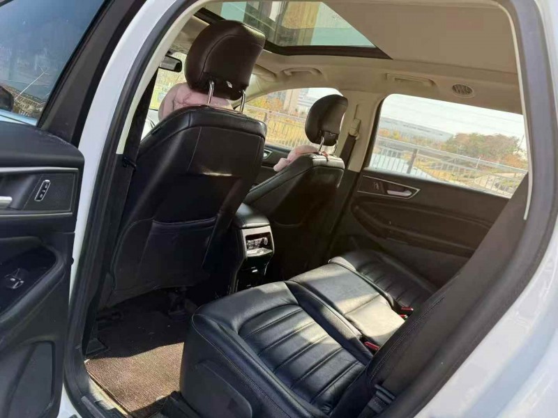 黄石18年福特锐界7