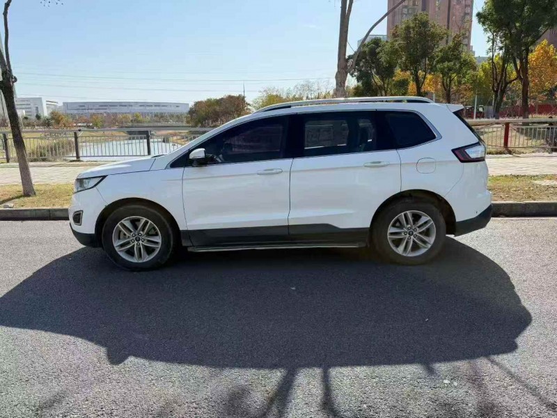 黄石18年福特锐界9