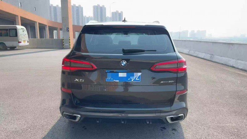 徐州19年宝马X58