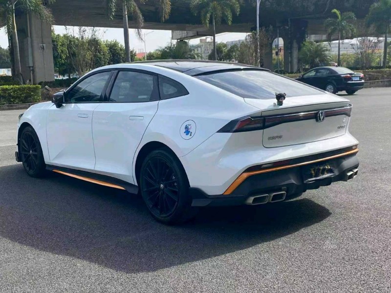 漳州25年长安汽车UNI7