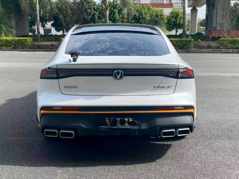 漳州25年长安汽车UNI9