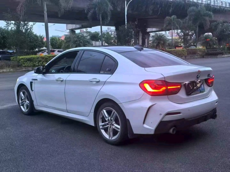 漳州21年宝马1系7