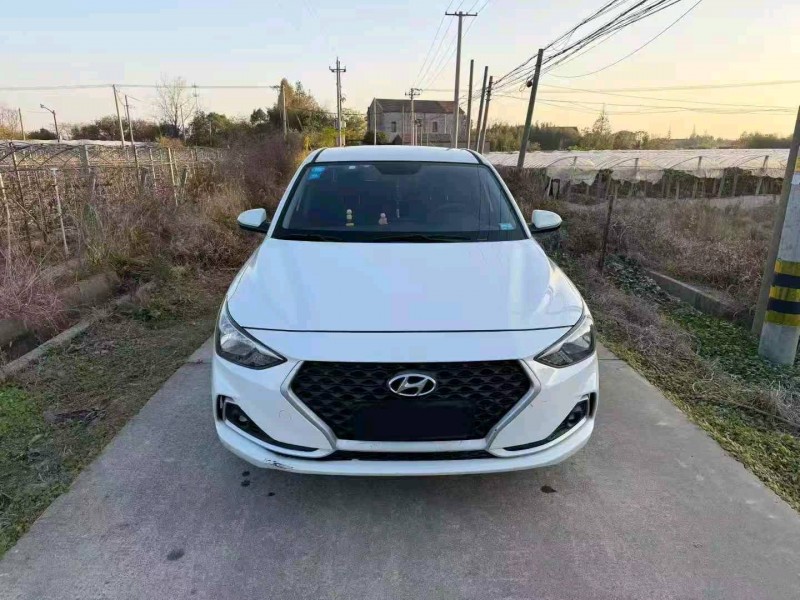 温州19年现代悦动1