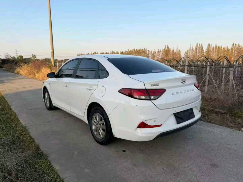 温州19年现代悦动7