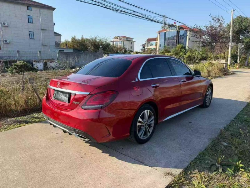 嘉兴18年奔驰C8