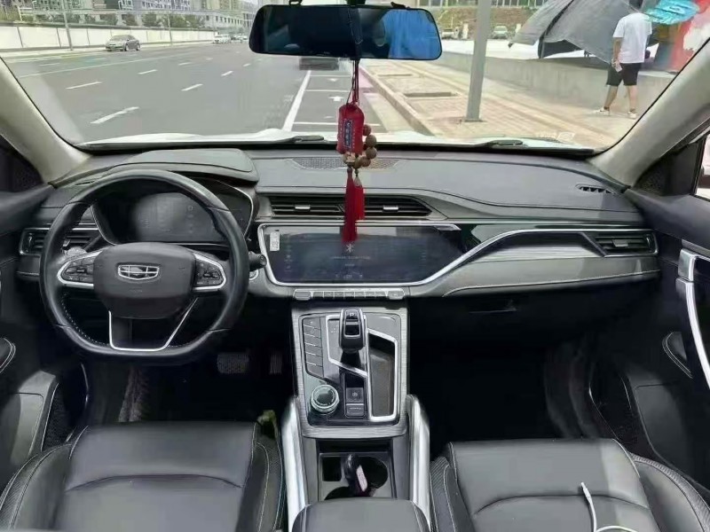 郑州20年吉利博越4