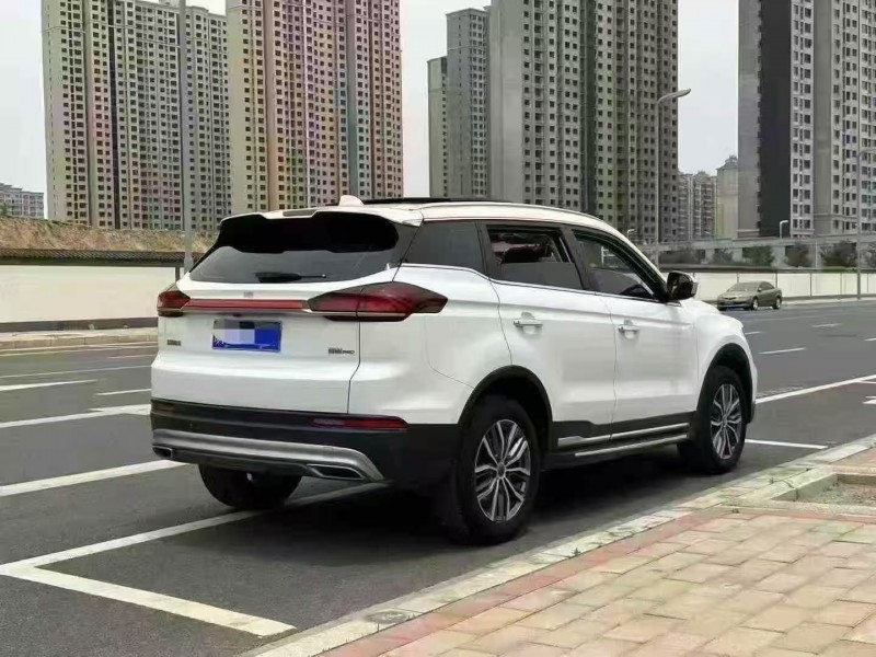 郑州20年吉利博越8