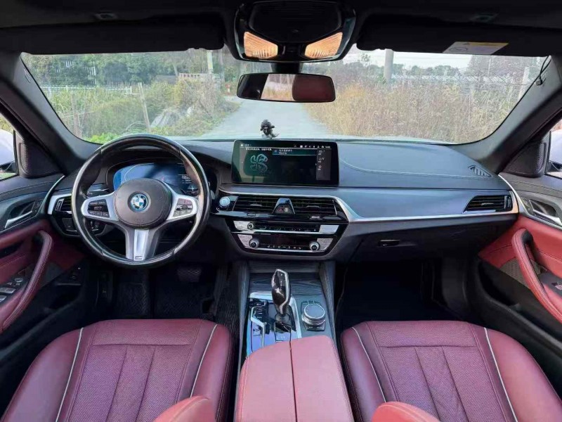 湖州22年宝马5系4