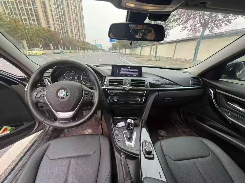 郑州16年宝马3系6