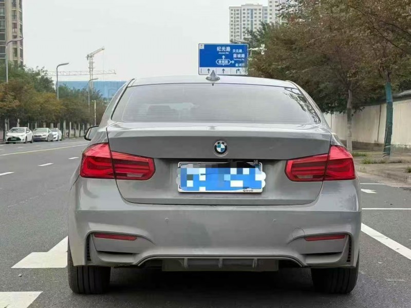 郑州16年宝马3系9