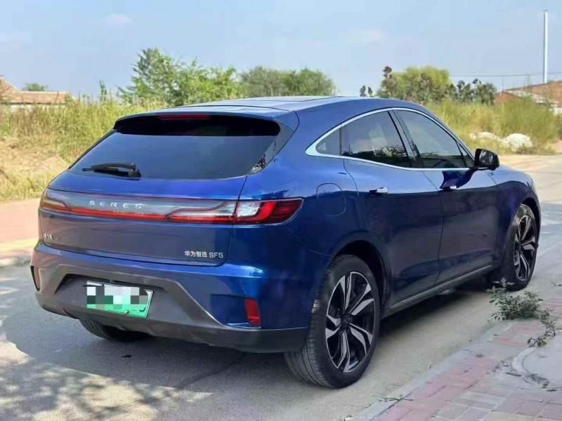 莆田22年华为智选赛力斯8