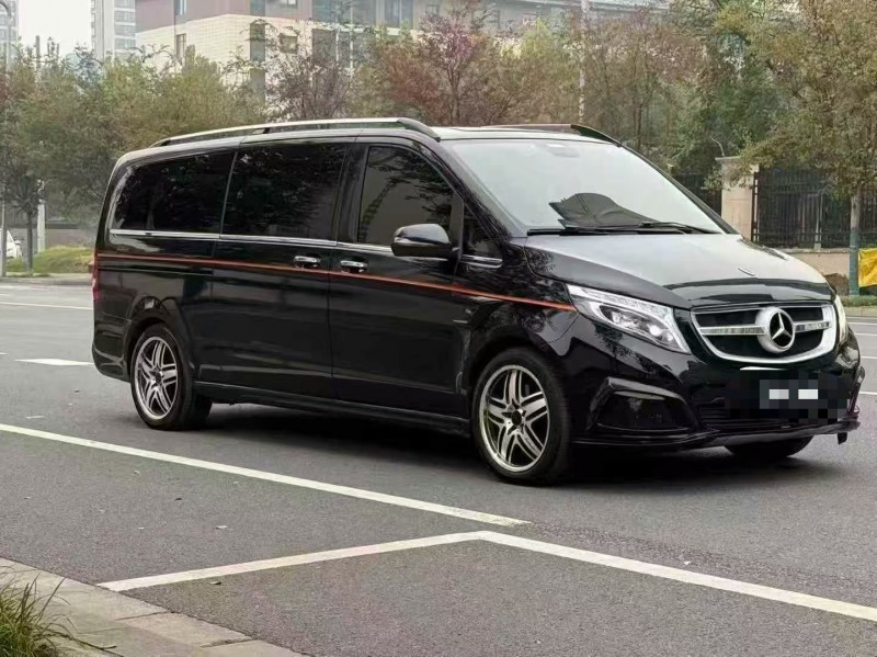 郑州18年奔驰罗伦士2