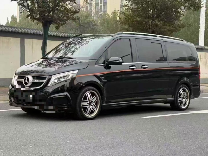 郑州18年奔驰罗伦士3