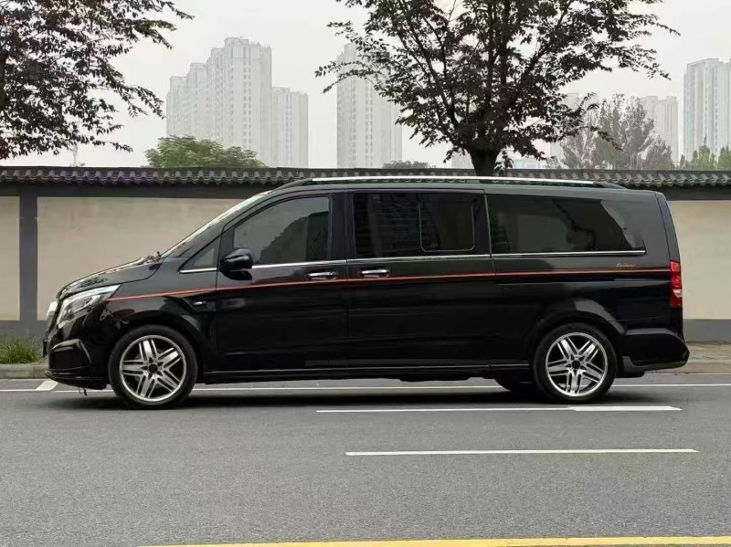 郑州18年奔驰罗伦士8