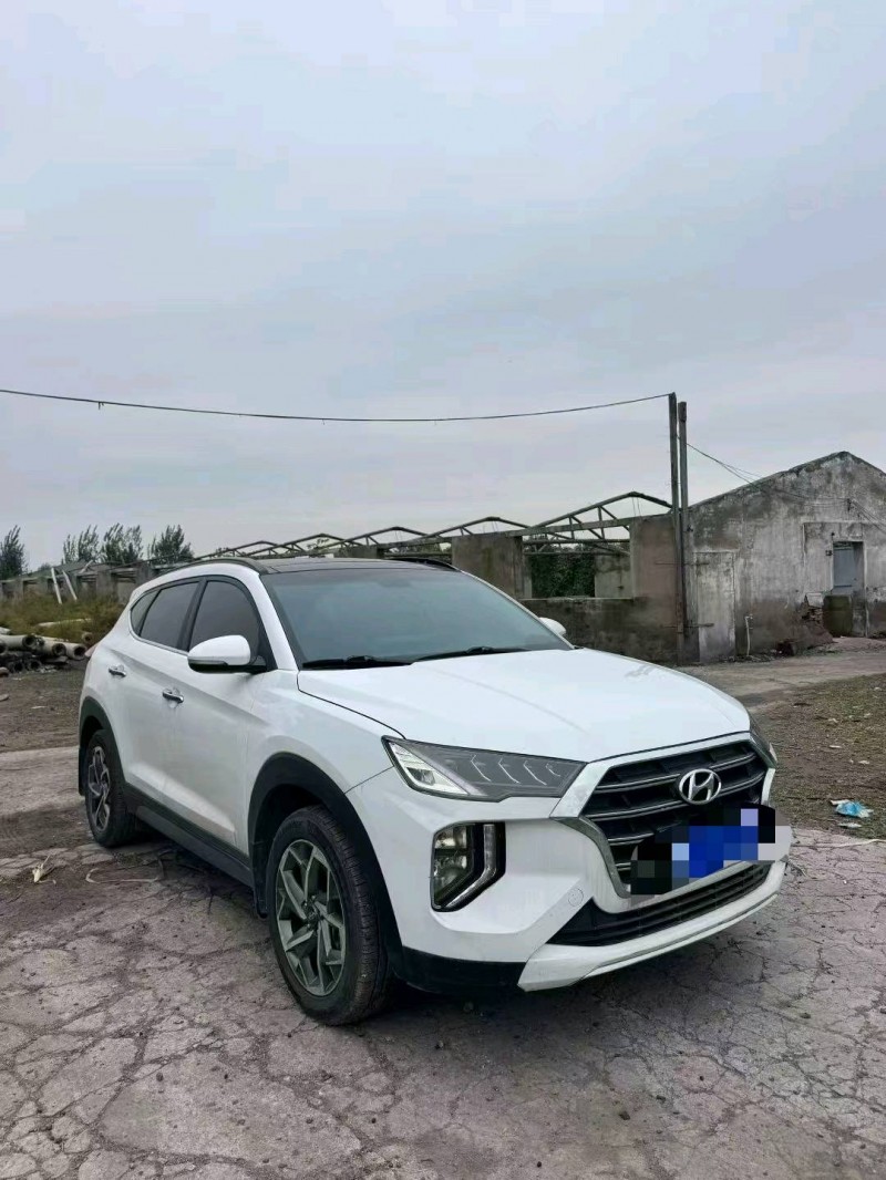 鹤壁19年现代途胜2