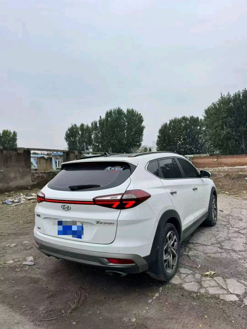 鹤壁19年现代途胜4