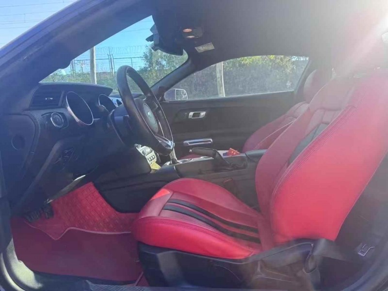 平顶山18年福特野马4