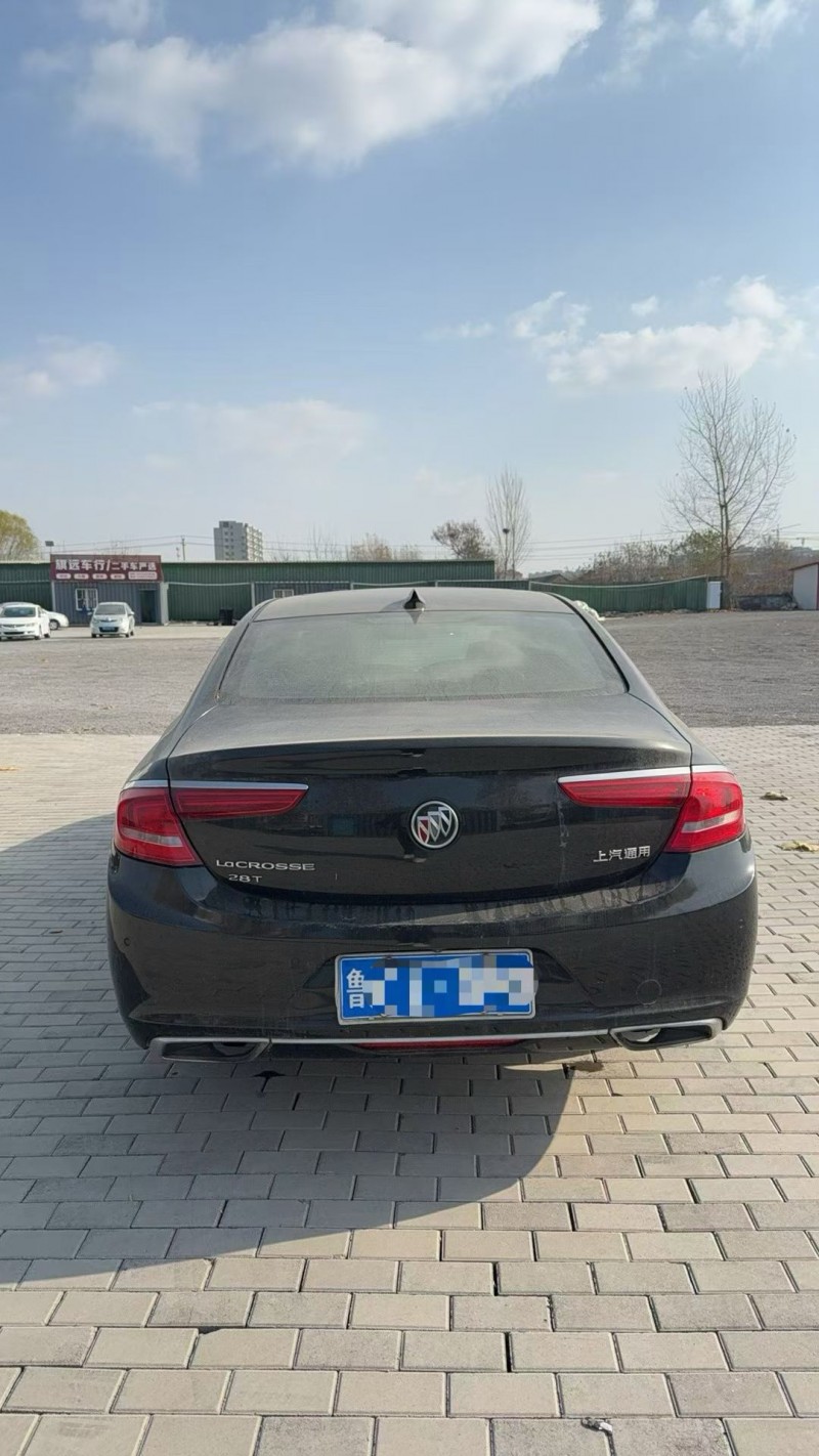 淄博18年别克君越7