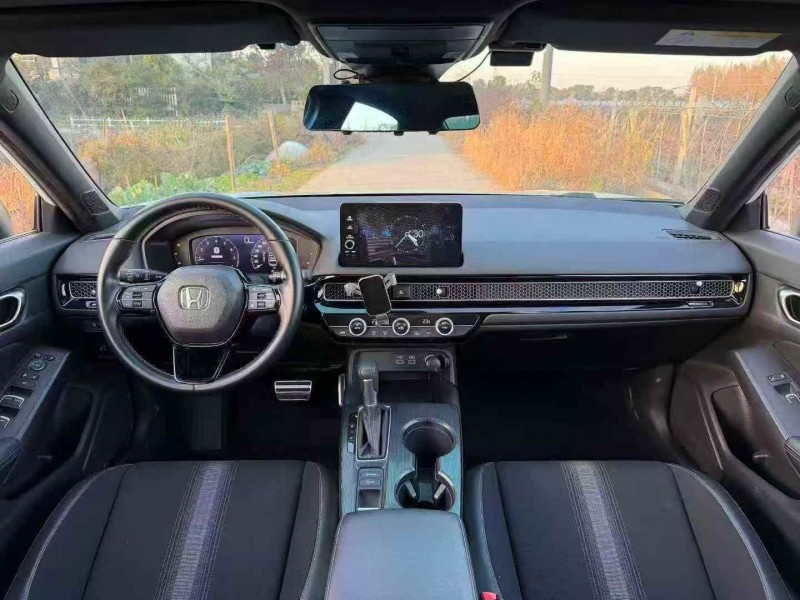 湖州22年本田思域4