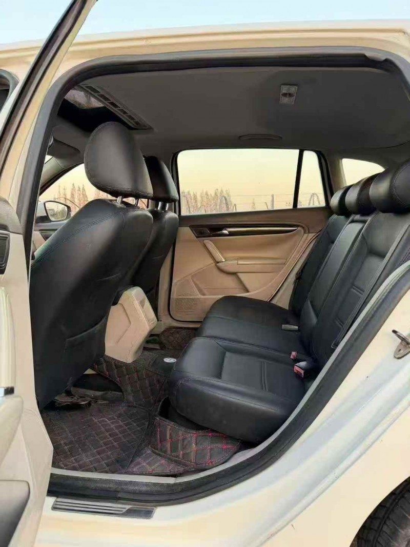 嘉兴15年大众朗行5