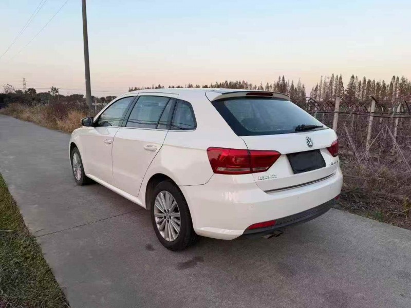 嘉兴15年大众朗行7