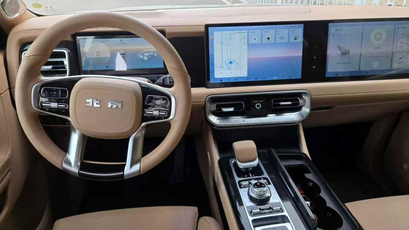 青岛25年北京BJ606