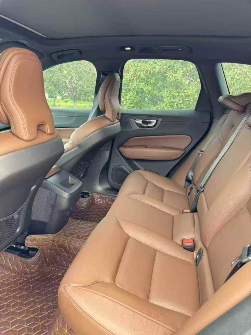 东营25年沃尔沃XC606