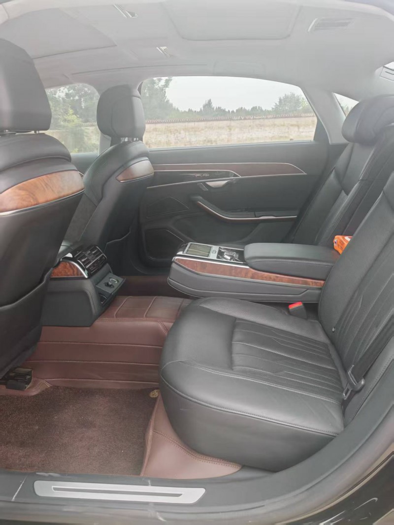 台州20年奥迪A8L3