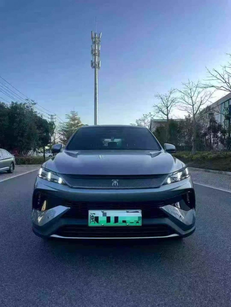 三明25年比亚迪宋1