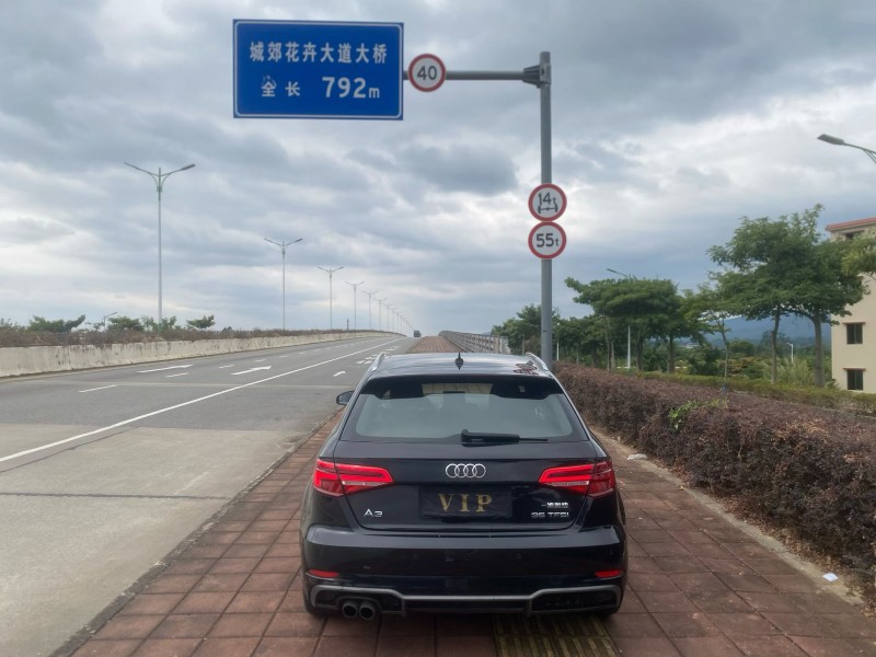 广州18年奥迪A33