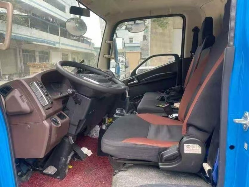 广州24年解放箱货J64