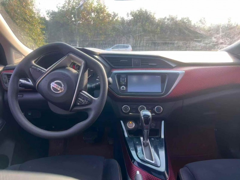 枣庄18年日产蓝鸟5