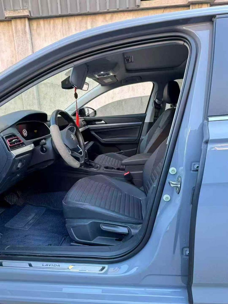 衢州22年大众朗逸5