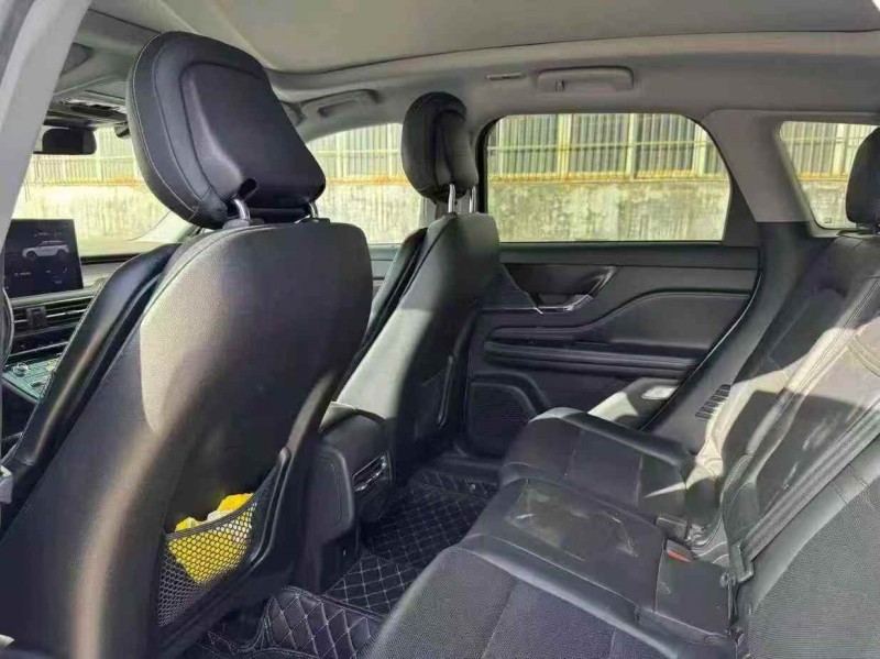 菏泽20年林肯冒险家5