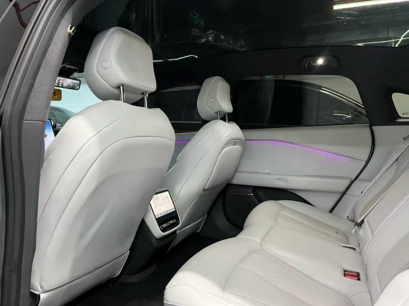 广州24年小鹏汽车p76