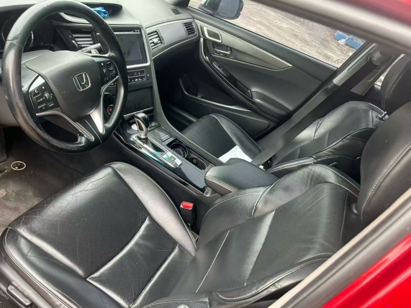 无锡16年本田思铂睿2