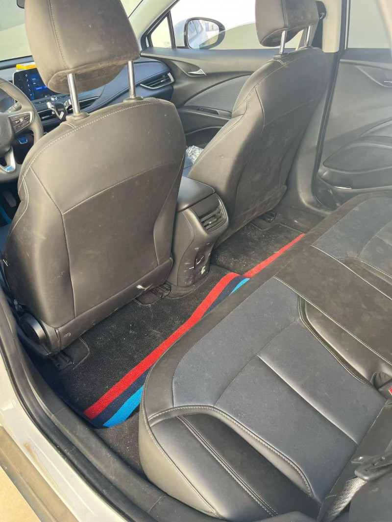 无锡22年别克微蓝3