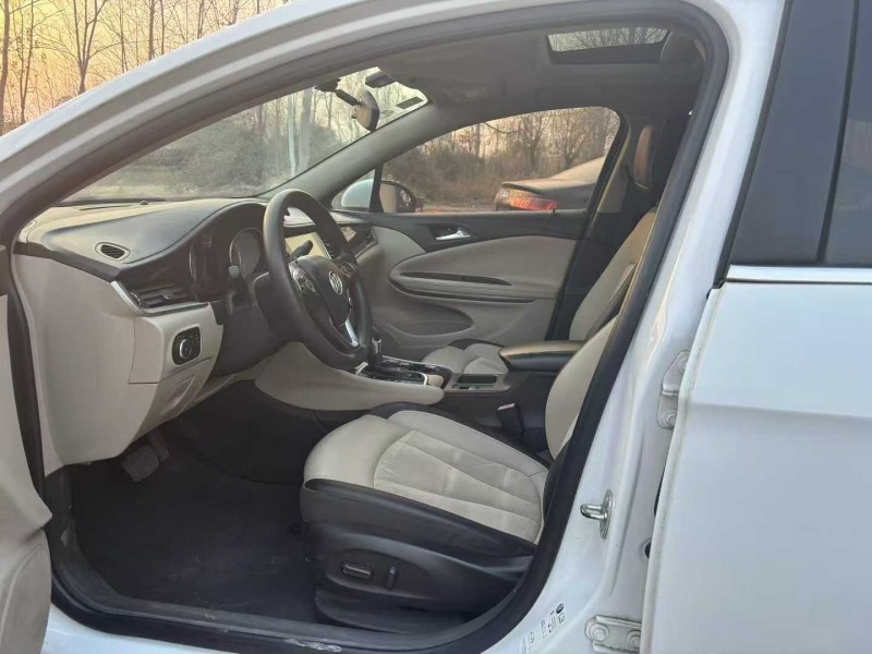 徐州16年别克威朗5