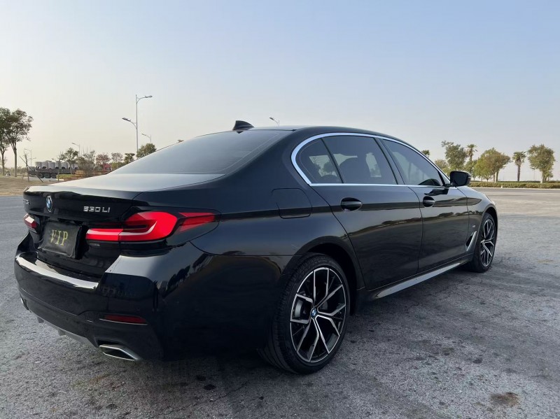 盐城22年宝马5系9