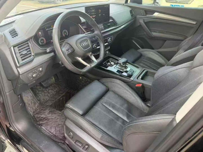 枣庄23年奥迪Q56