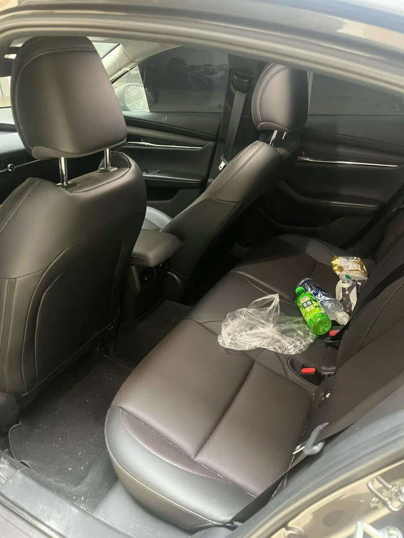 蚌埠25年马自达昂克赛拉5