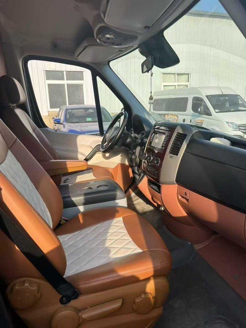 蚌埠15年奔驰斯宾特2