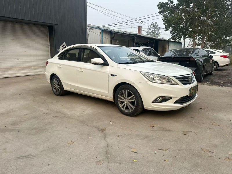 徐州15年长安汽车逸动2