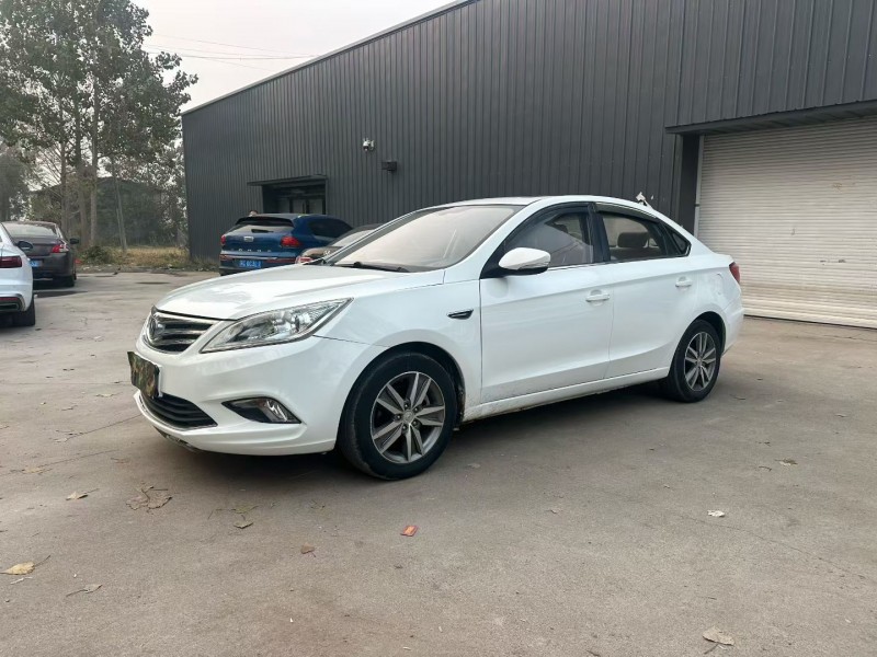 徐州15年长安汽车逸动3