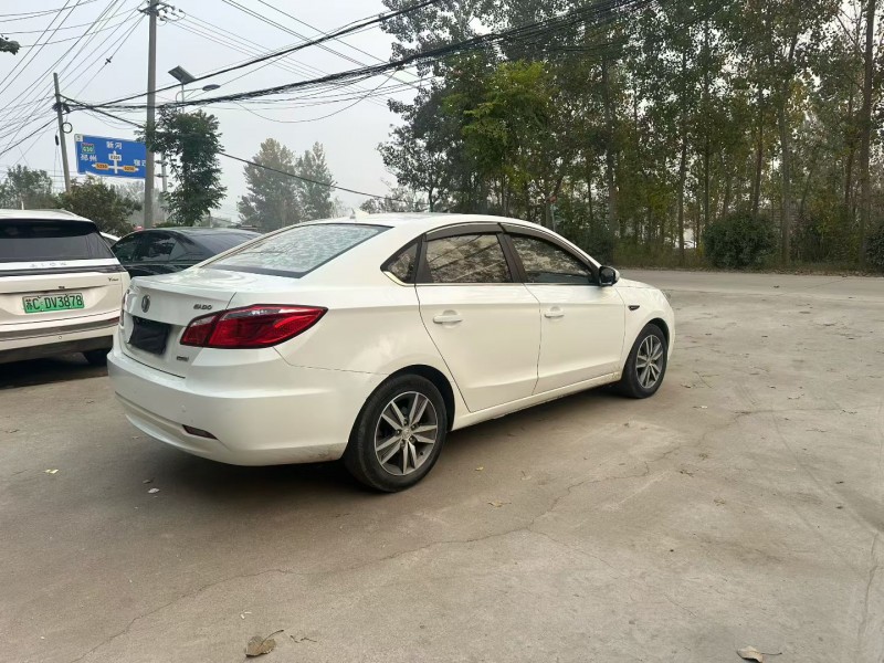 徐州15年长安汽车逸动8