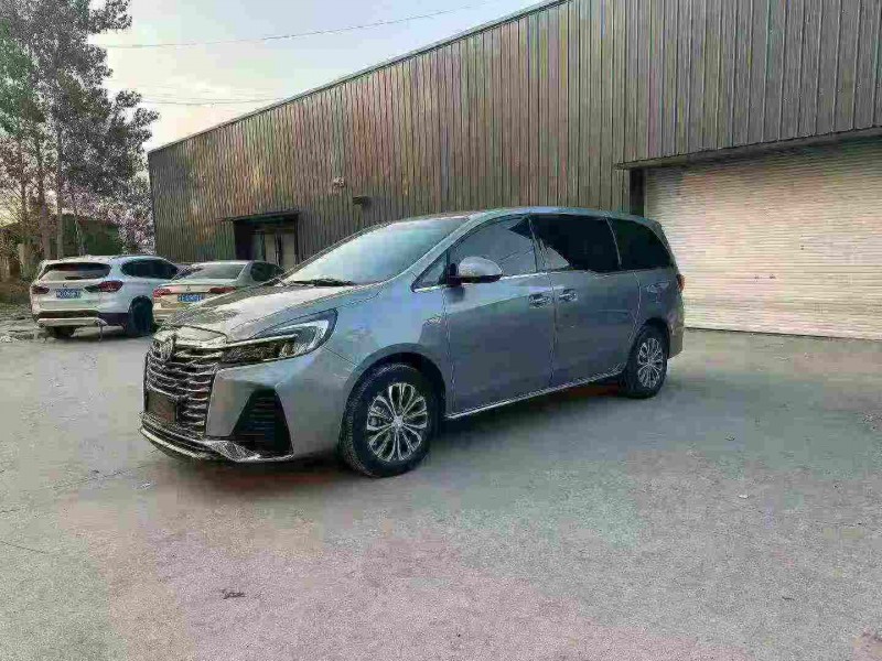 徐州23年别克GL83